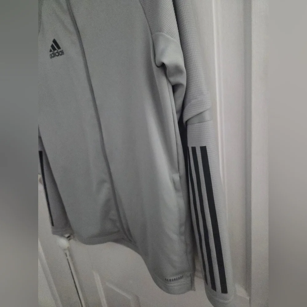 Adidas Kids Aeroready Pewter Zipup Jacket In Size Kids Large (13-14 Yrs)